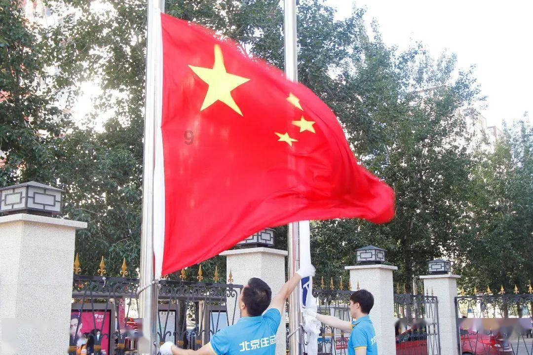智能电子工牌助力环卫事业管理