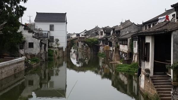 突发：以色列空袭叙利亚，两名伊朗高级军事顾问丧生！